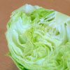 野菜は、塩で水気をコントロールする
